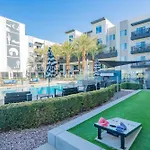 Shopping & Dining Dist-Resort Pool-Views-King Bed S439